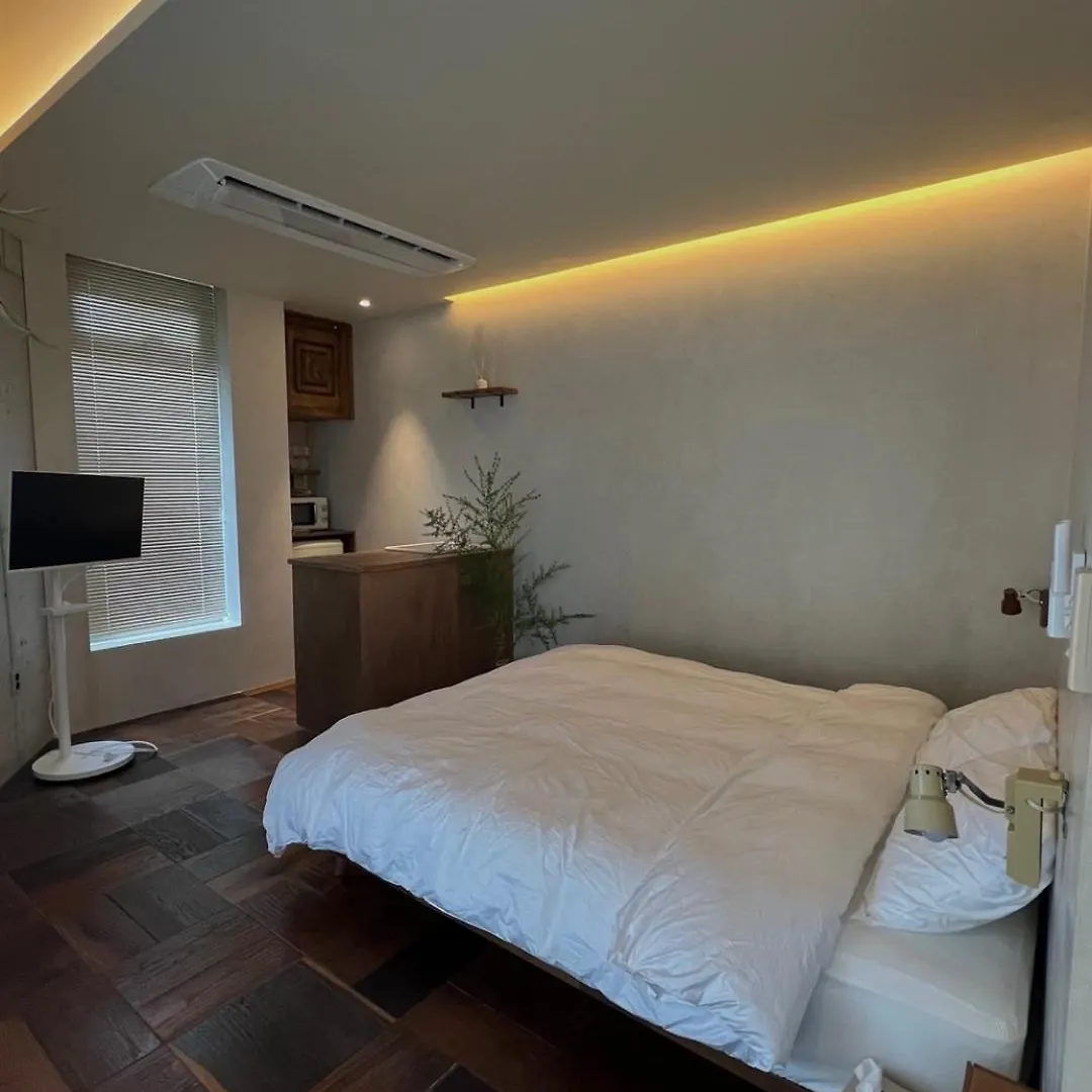 Frame Inn Пусан Отель